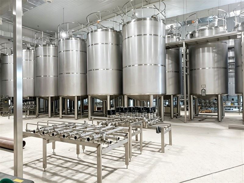 cream storage tank1
